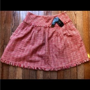 NWT BCBG MAXAZRIA PLEADED SKIRT size 4